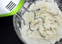 5 Best Hand Mixers for Bread Dough Reviews