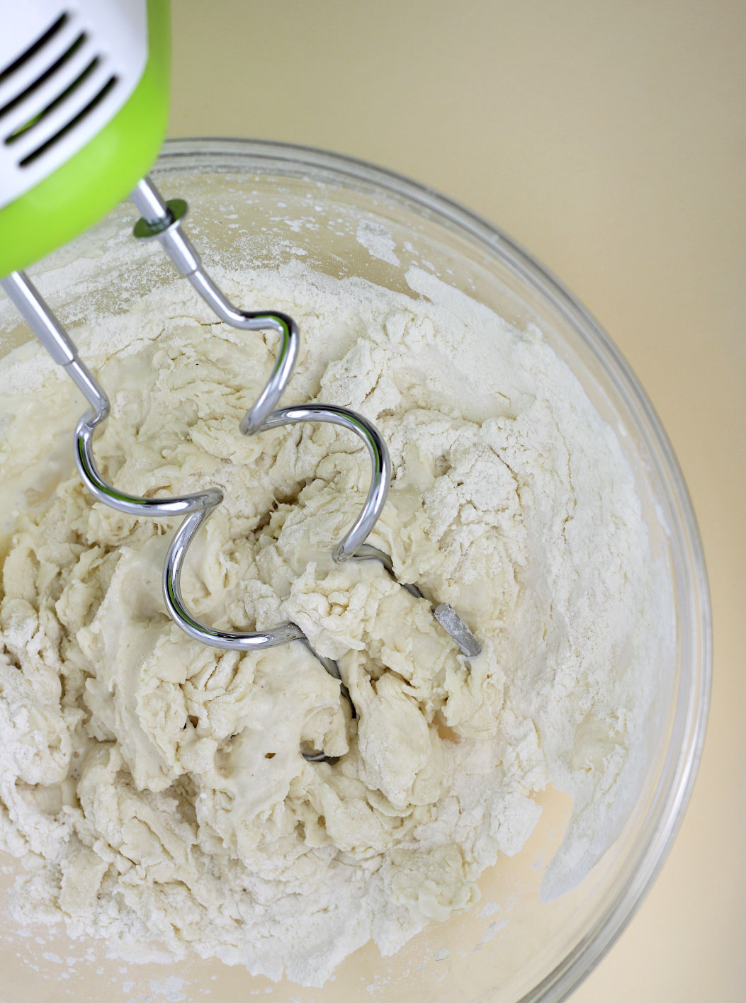 how to use a hand mixer to make bread dough